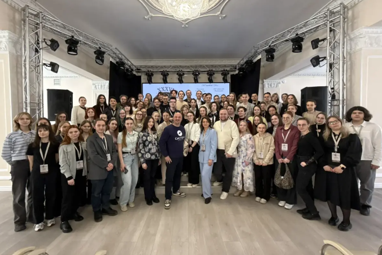Участники XXXVI Всероссийского Менделеевского конкурса познакомились с возможностями профессиональной самореализации от БФ «Система»